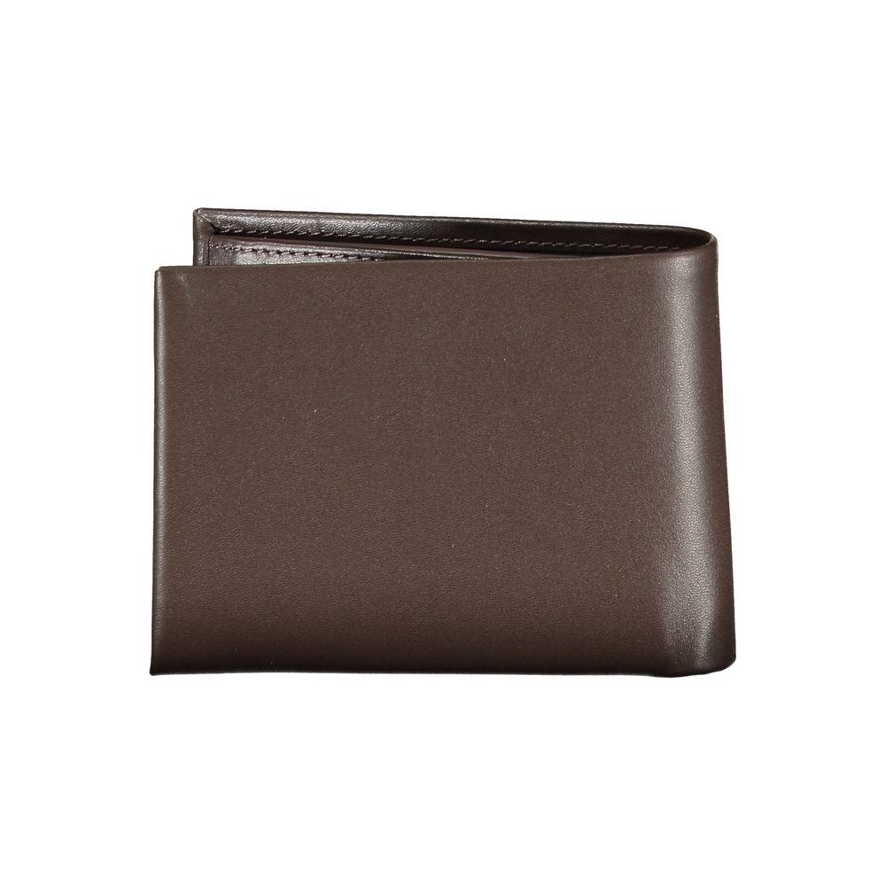 Calvin Klein Elegant Leather Two-Compartment Wallet Calvin Klein