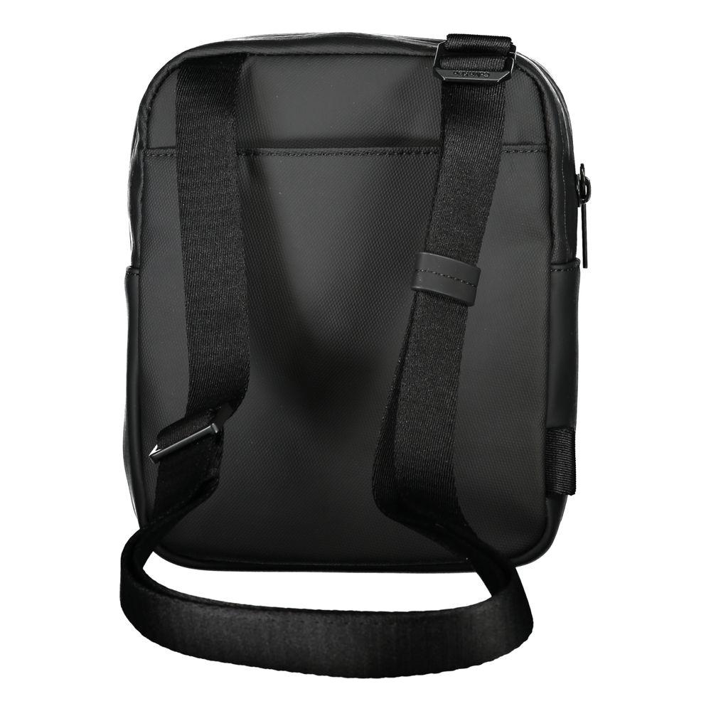 Front view with bag zipped and handles upright.