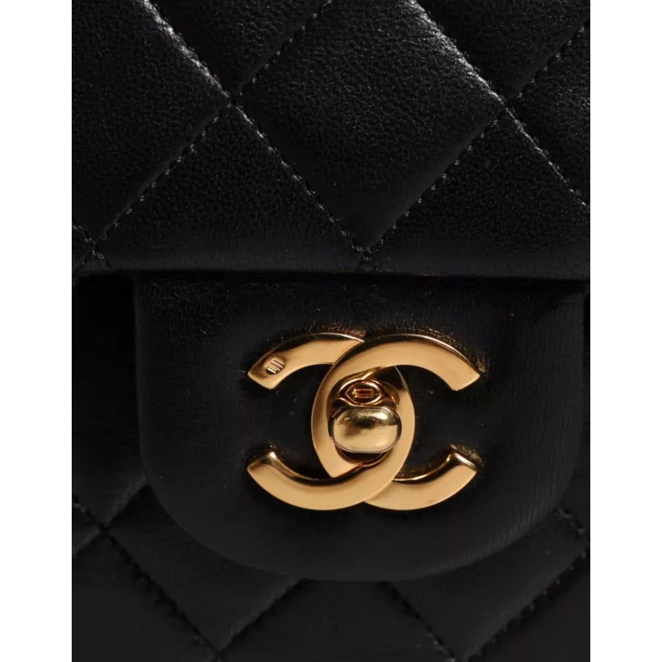 Chanel Black Lambskin Medium Classic Double Flap Quilted Gold Shoulder Bag Chanel