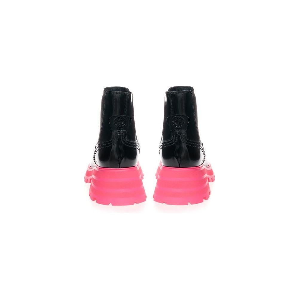 Alexander McQueen Black Leather Chelsea Boots