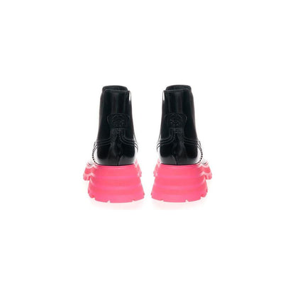 Alexander McQueen Black Leather Chelsea Boots