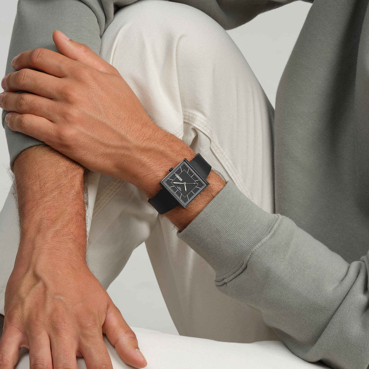 SWATCH Mod. WHAT IF…BLACKAGAIN?